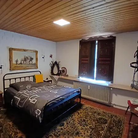 Guest house Odenwaldferien Zur Sattelkammer Schonbrunn (Baden-Wurttemberg)